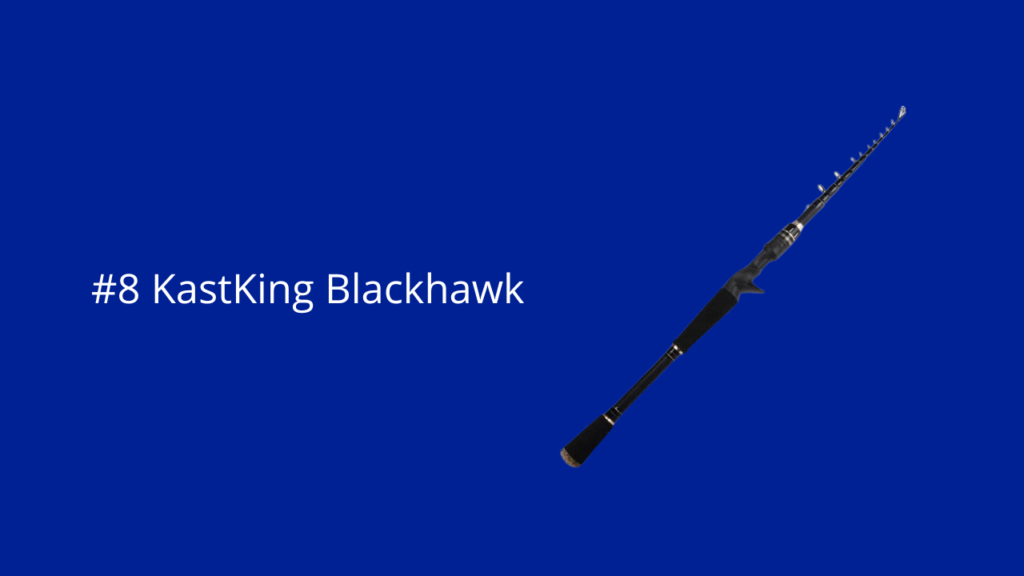 Een blauwe achtergrond en op de voorgrond de KastKing Blackhawk vishengel